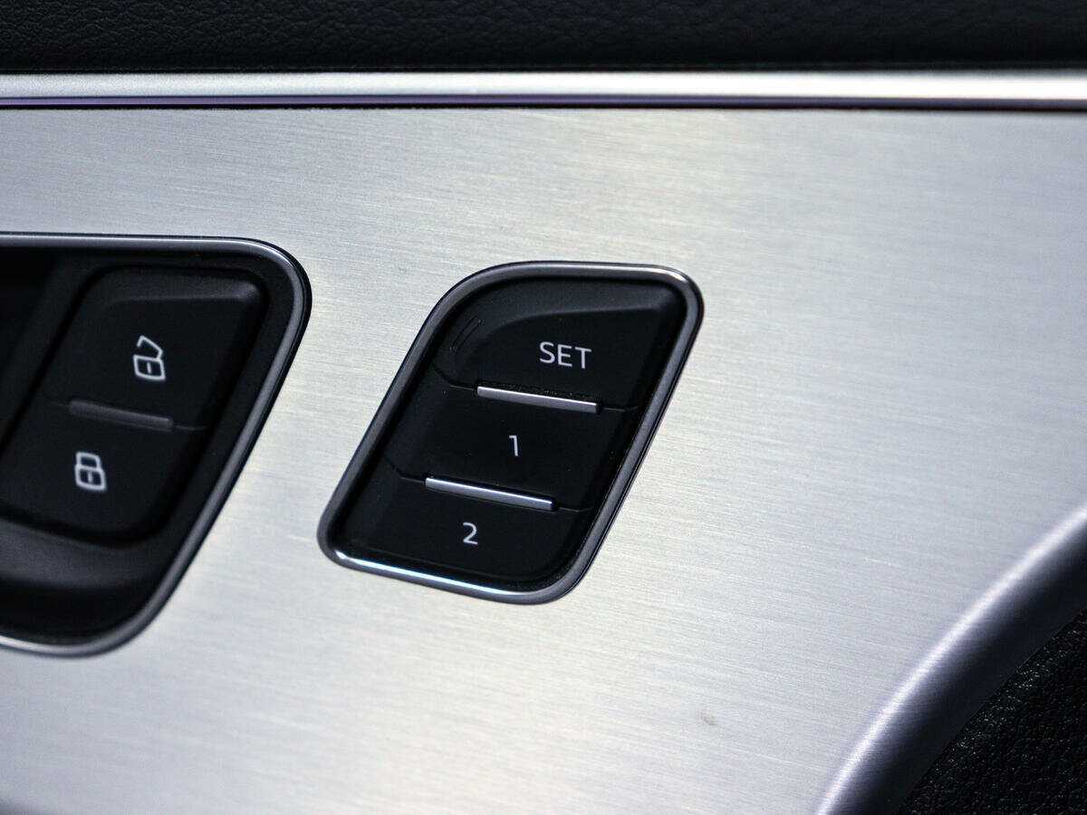 Audi Q8 45 TDI, 2019 Фото №19