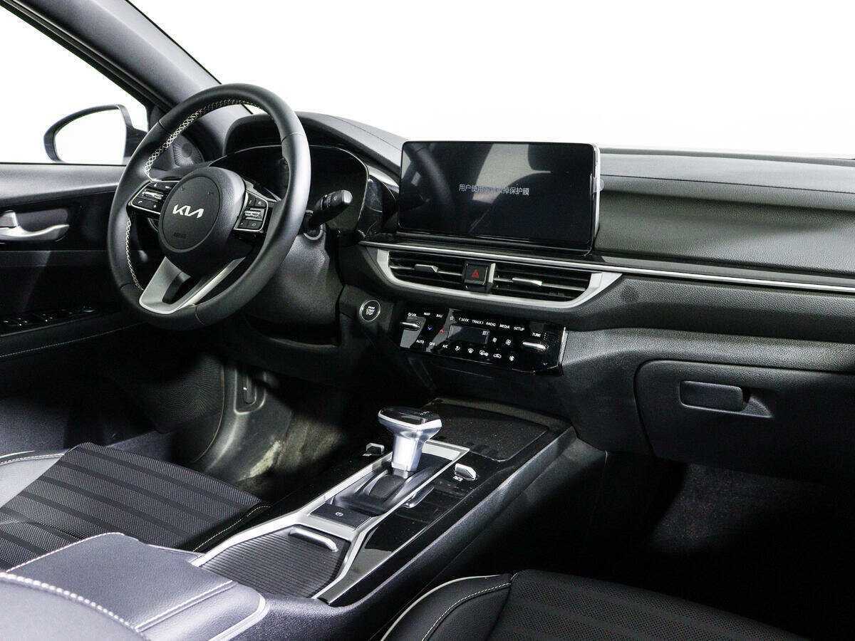 Kia K3, 2022 Фото №12