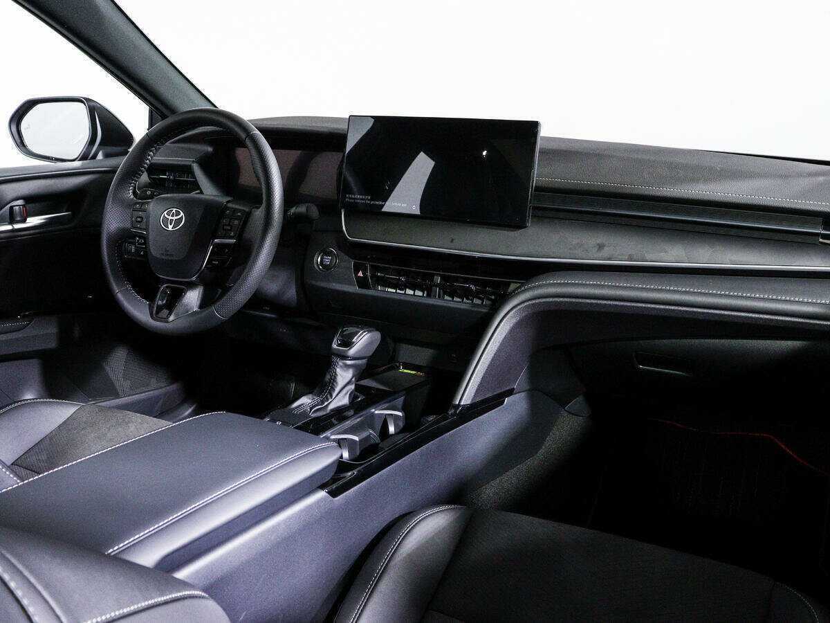 Toyota Camry, 2024 Фото №12