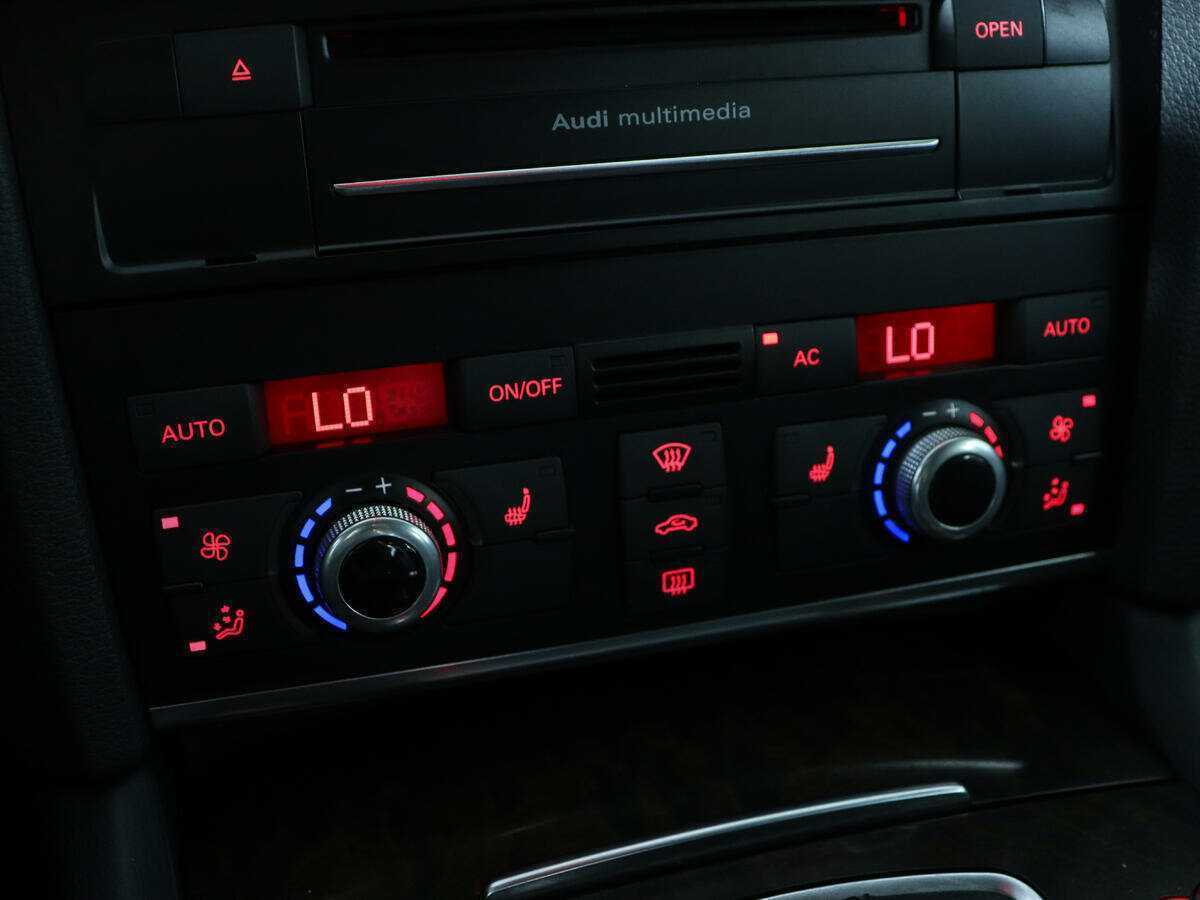 Audi Q7, 2010 Фото №27