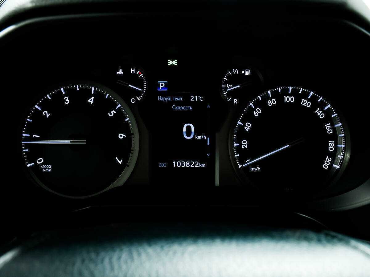 Toyota Land Cruiser Prado, 2020 Фото №10