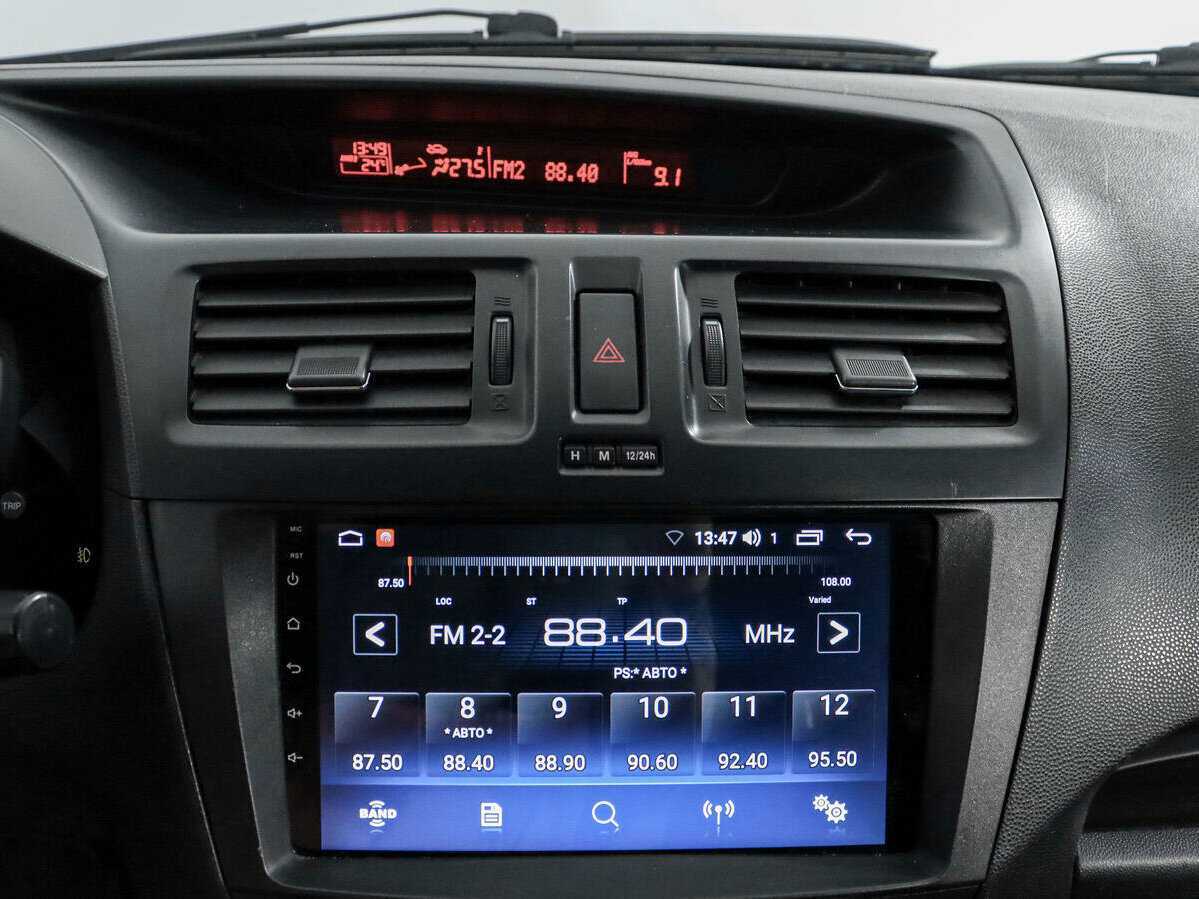 Mazda 5, 2011 Фото №15