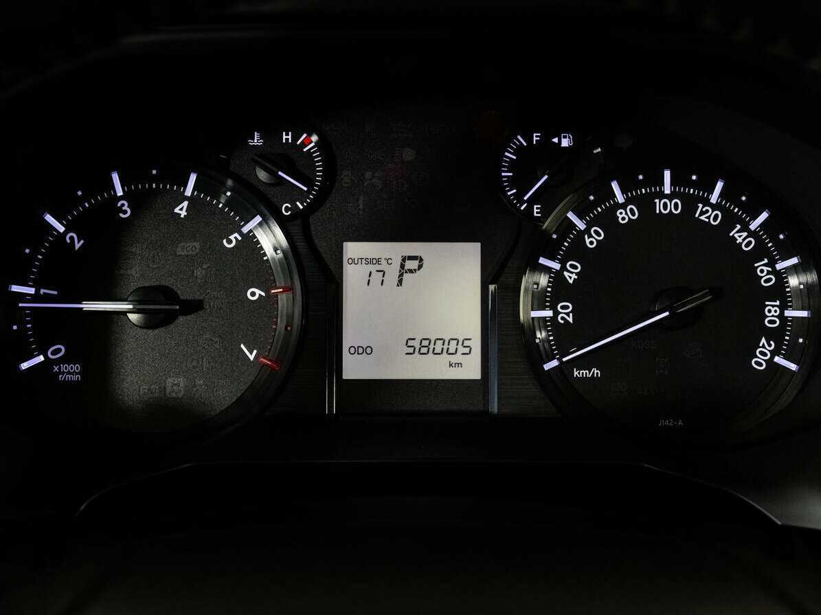 Toyota Land Cruiser Prado, 2021 Фото №20