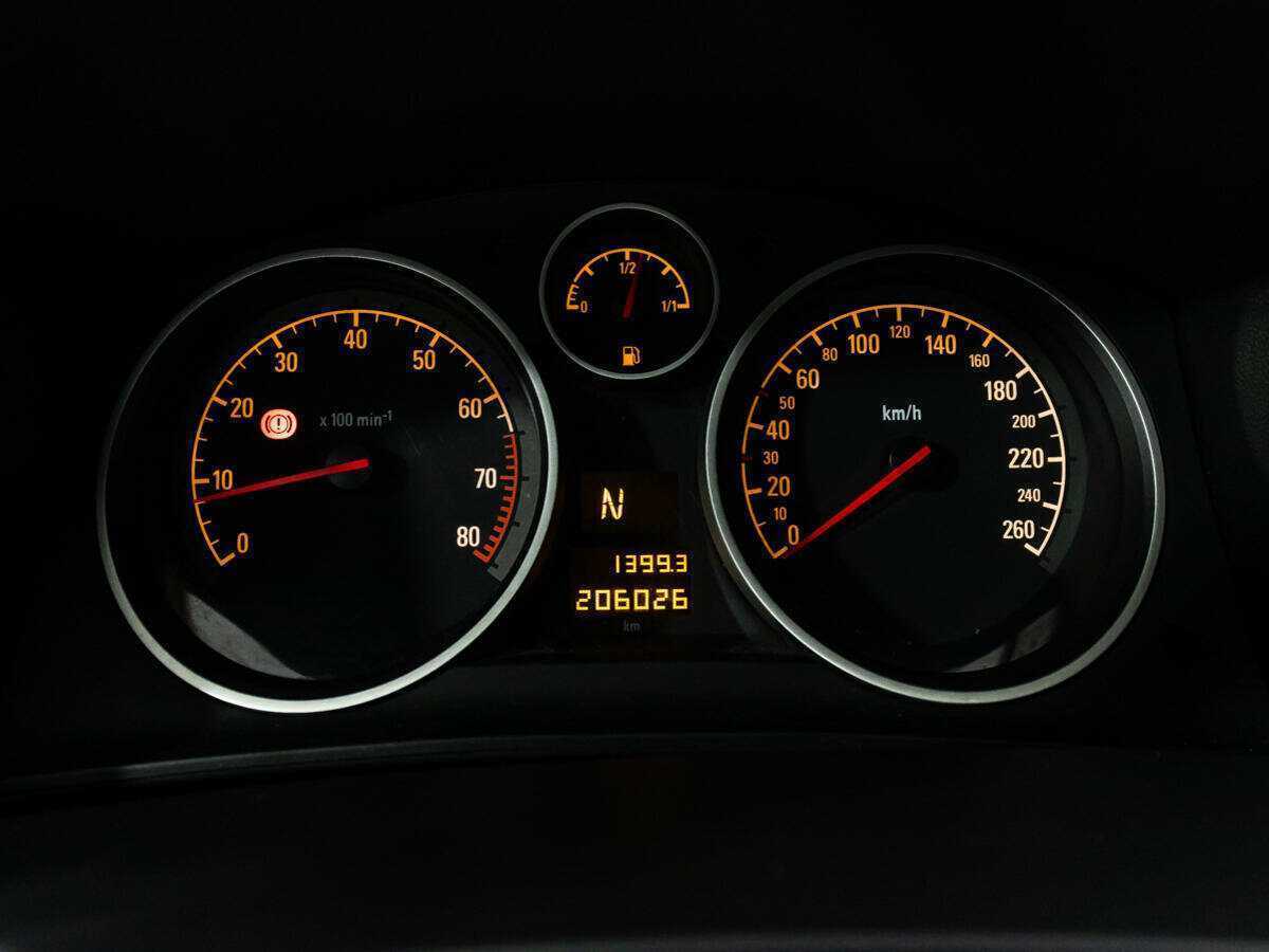 Opel Astra, 2010 Фото №12