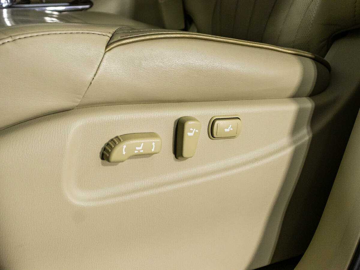 Infiniti QX80, 2014 Фото №22