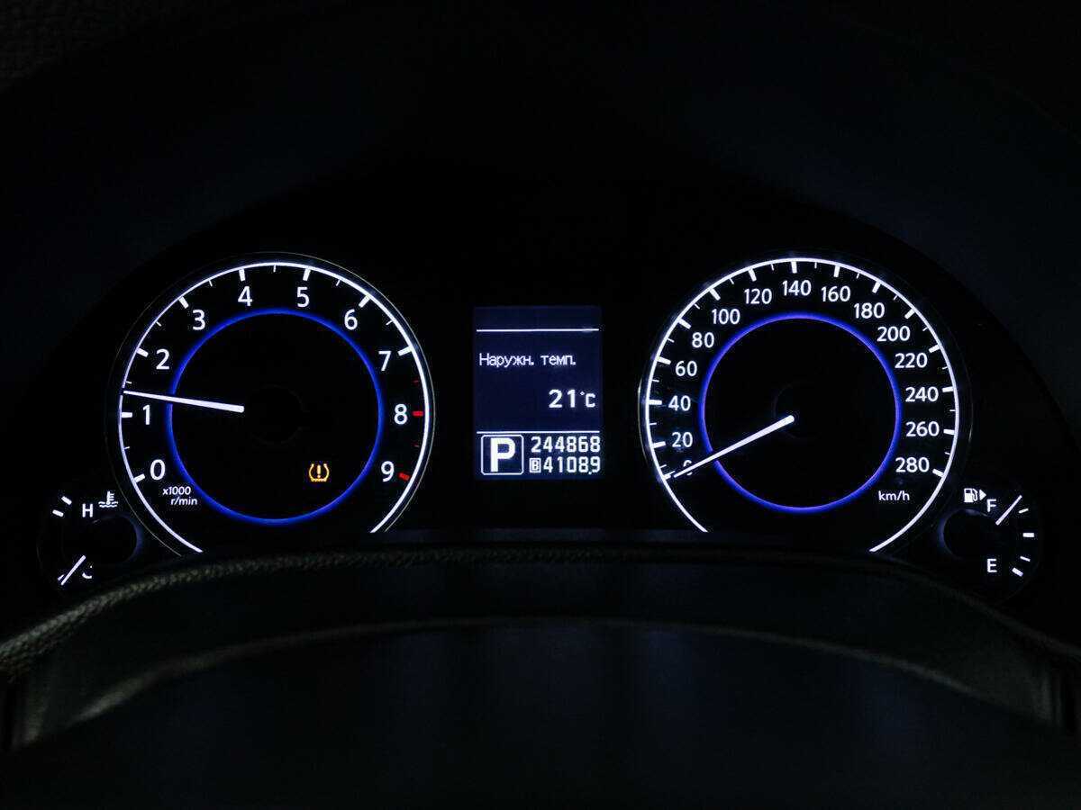 Infiniti G25, 2012 Фото №12