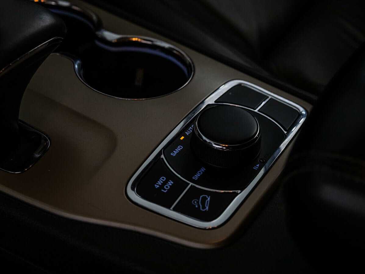 Jeep Grand Cherokee, 2013 Фото №27