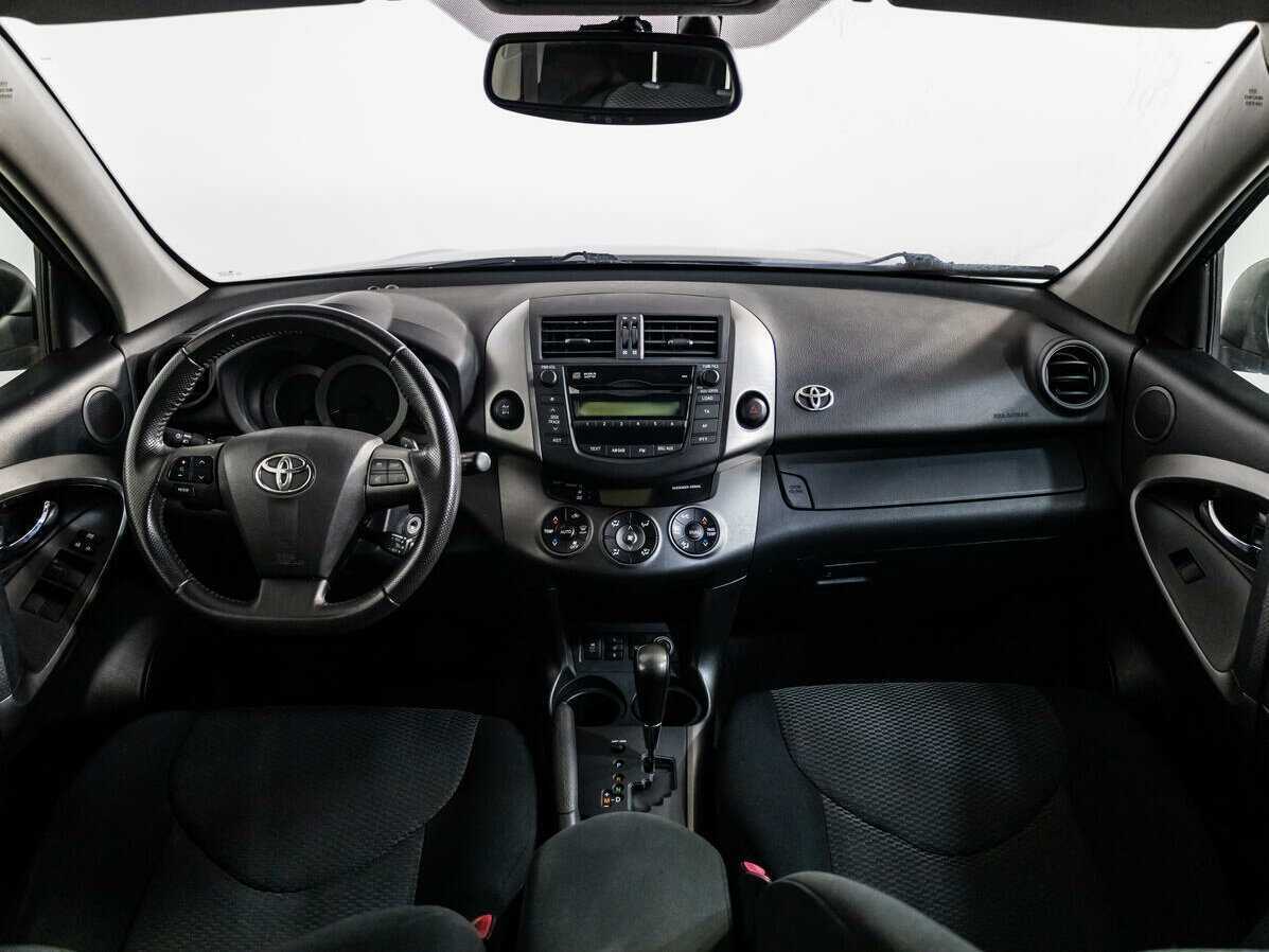 Toyota RAV4, 2011 Фото №12