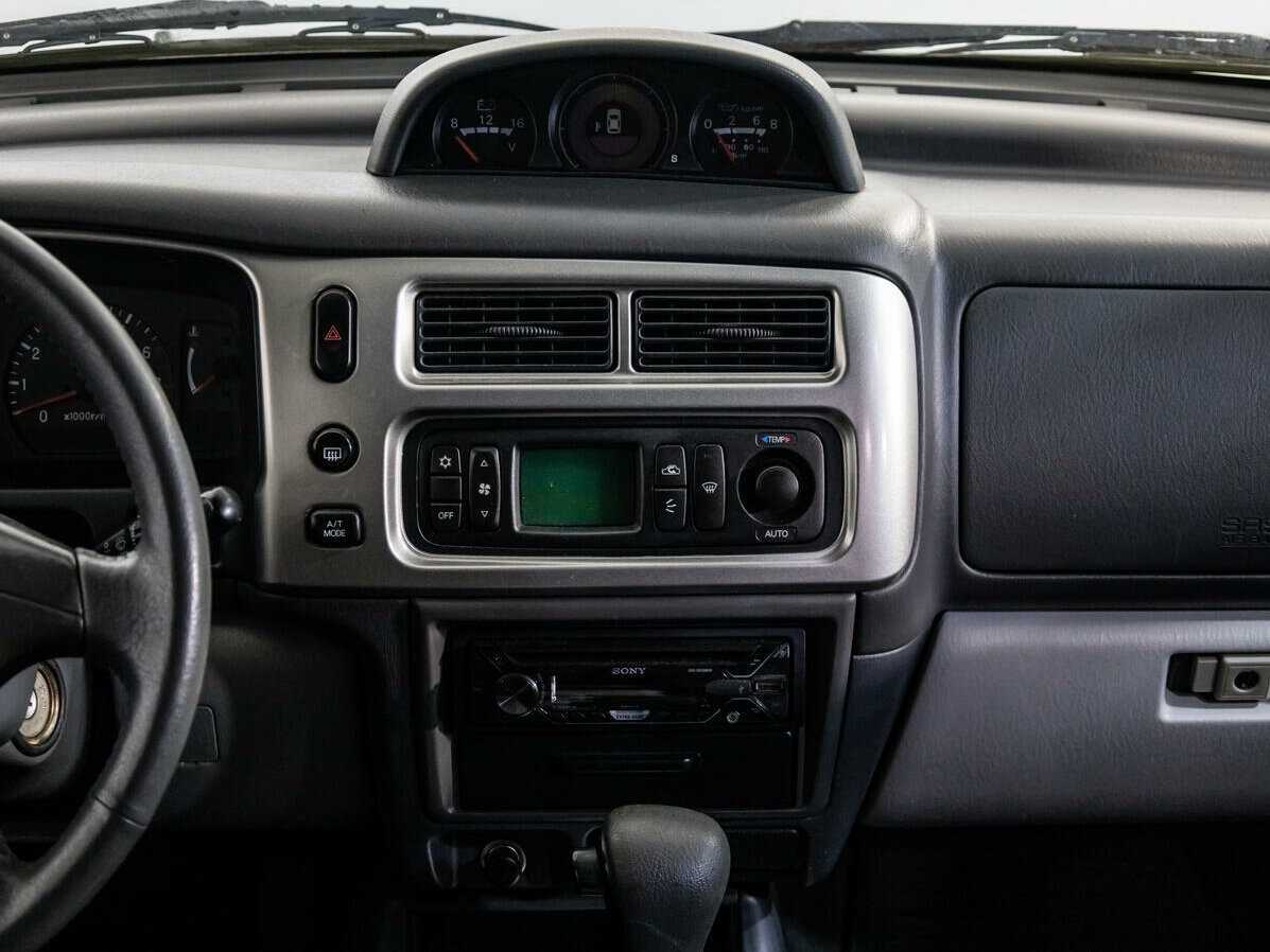 Mitsubishi Pajero Sport, 2008 Фото №13