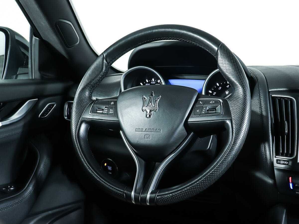 Maserati Levante, 2018 Фото №14