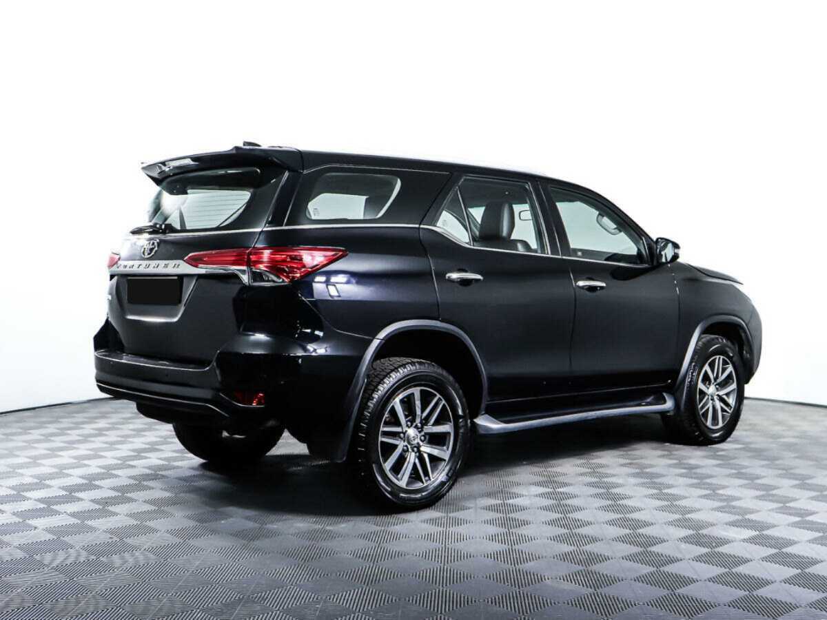 Toyota Fortuner, 2018 Фото №3