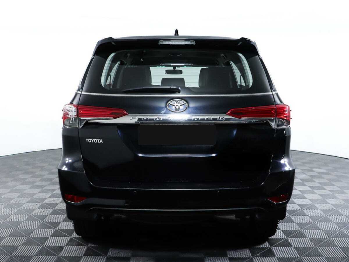 Toyota Fortuner, 2018 Фото №4