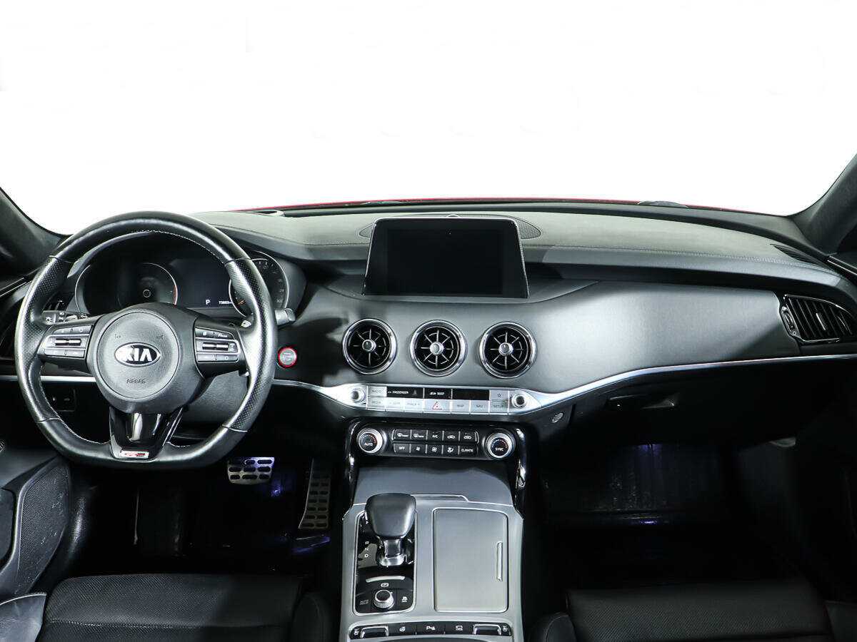 Kia Stinger, 2019 Фото №10