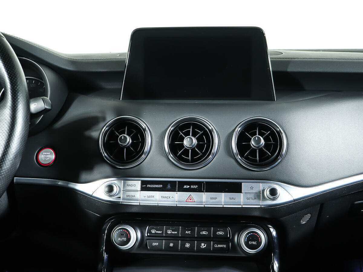 Kia Stinger, 2019 Фото №11