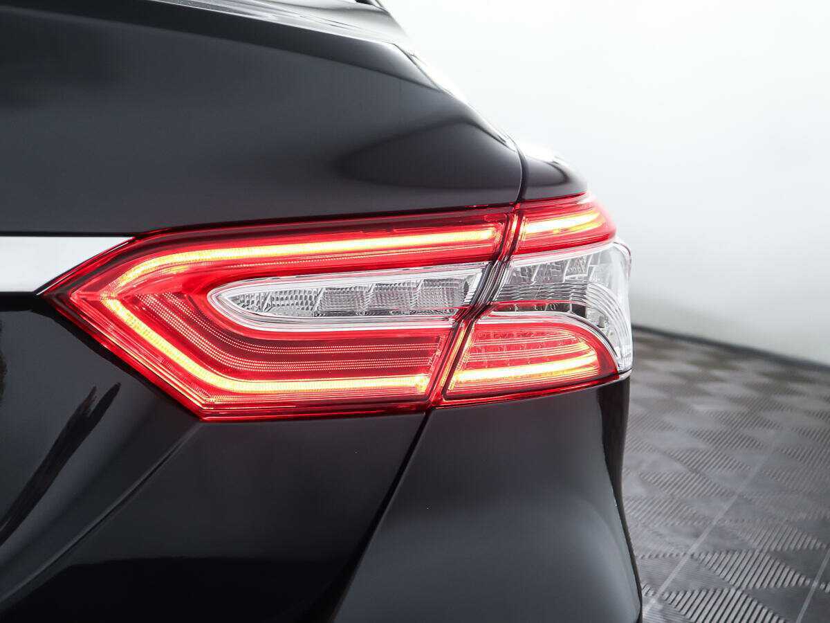Toyota Camry, 2022 Фото №23