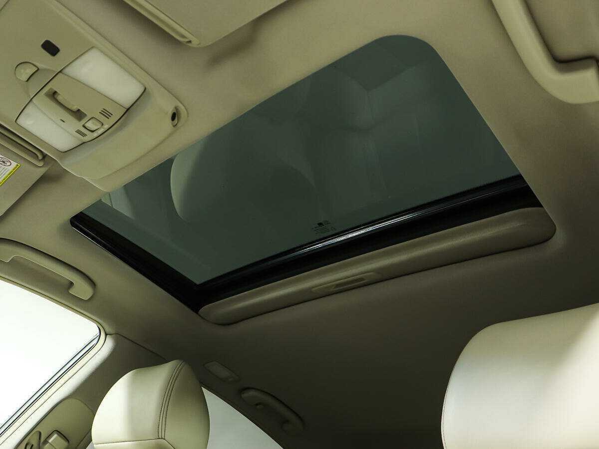 Infiniti G25, 2012 Фото №15