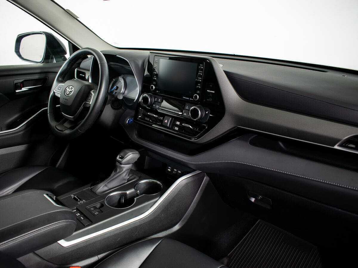 Toyota Highlander, 2021 - 29 128 км. | Фото №6