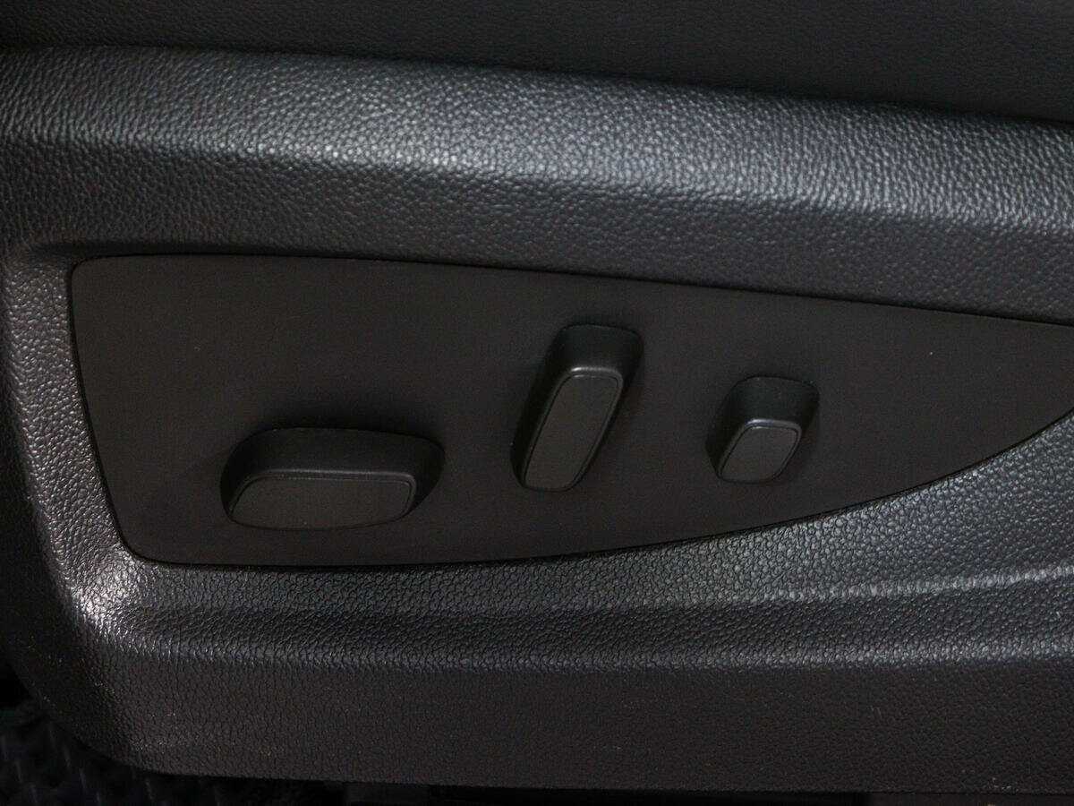 Chevrolet Tahoe, 2015 Фото №22