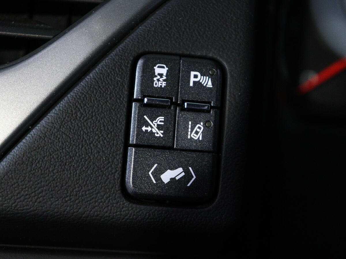 Chevrolet Tahoe, 2015 Фото №24