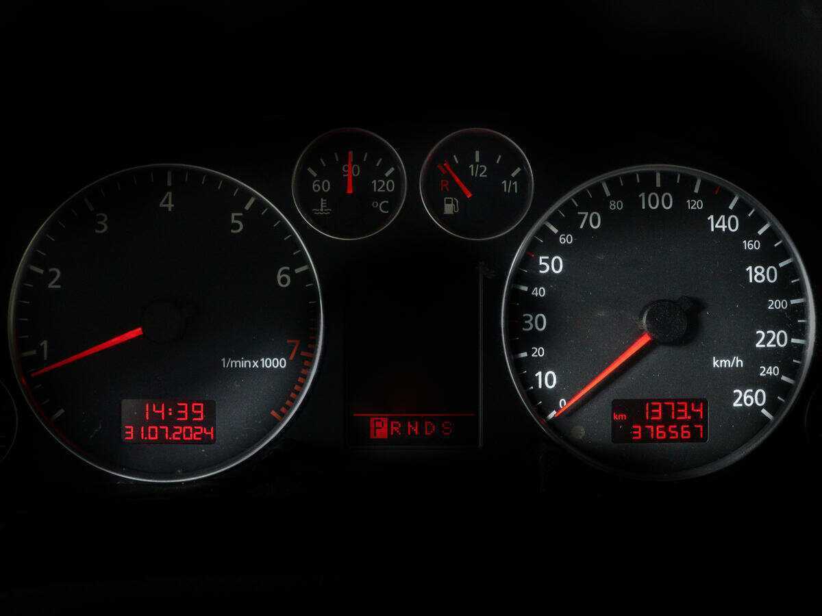 Audi A6, 2002 Фото №11