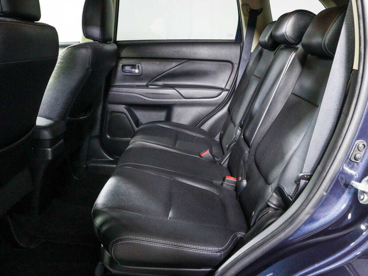 Mitsubishi Outlander, 2018 Фото №9