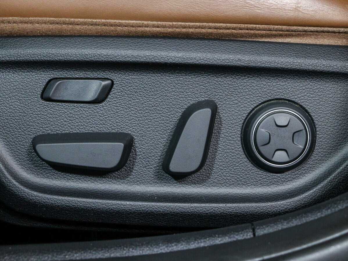 Genesis G70, 2018 Фото №17