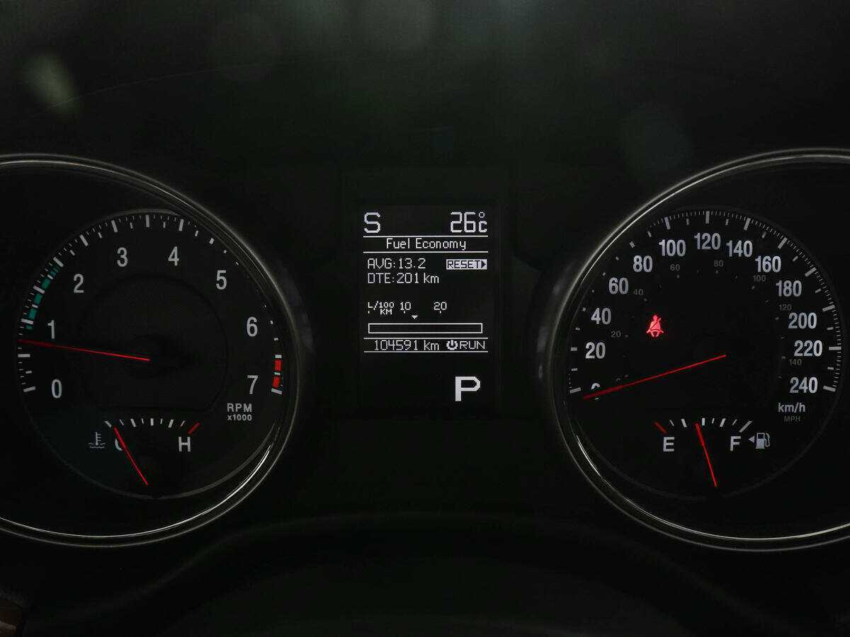 Jeep Grand Cherokee, 2011 Фото №11