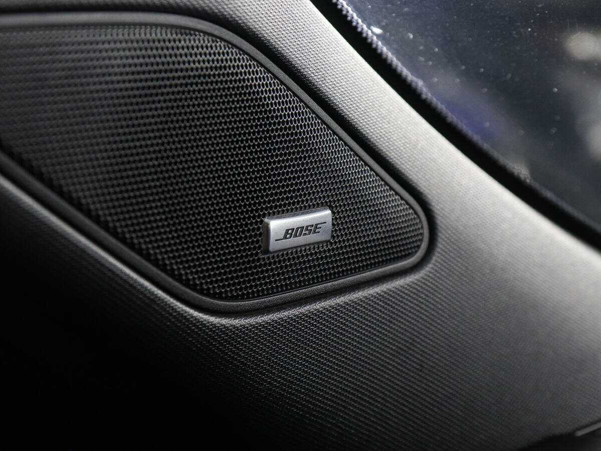 Mitsubishi Outlander, 2023 Фото №17