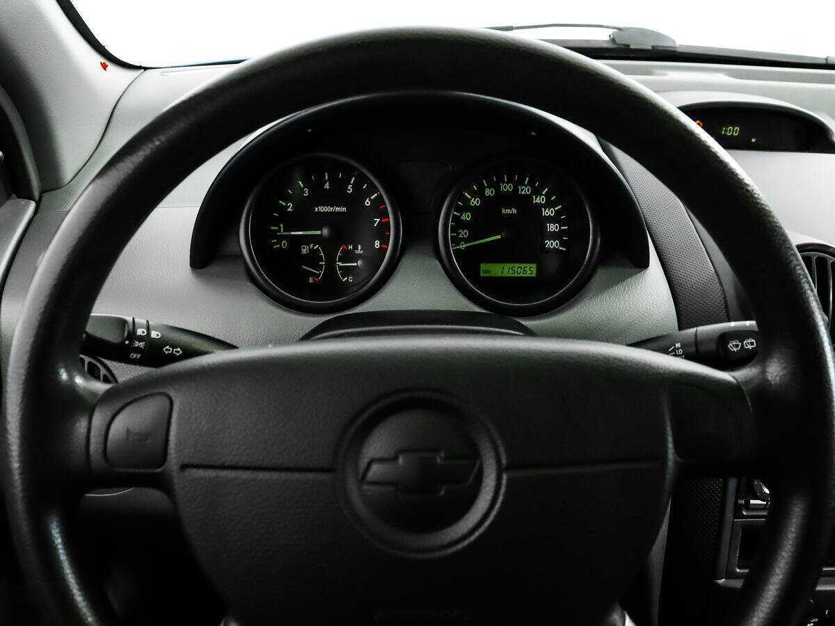Chevrolet Aveo, 2004 Фото №16