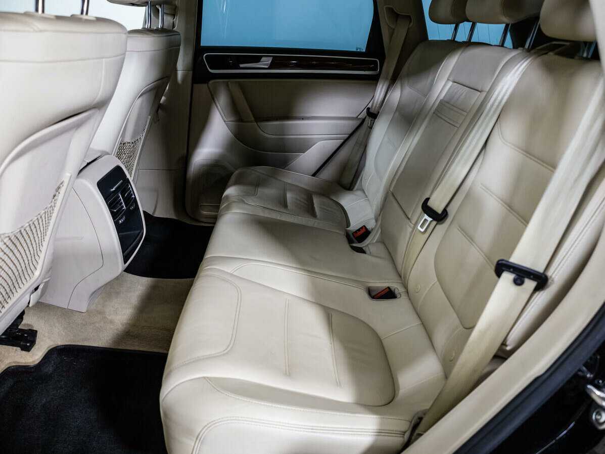 Volkswagen Touareg, 2011 Фото №10