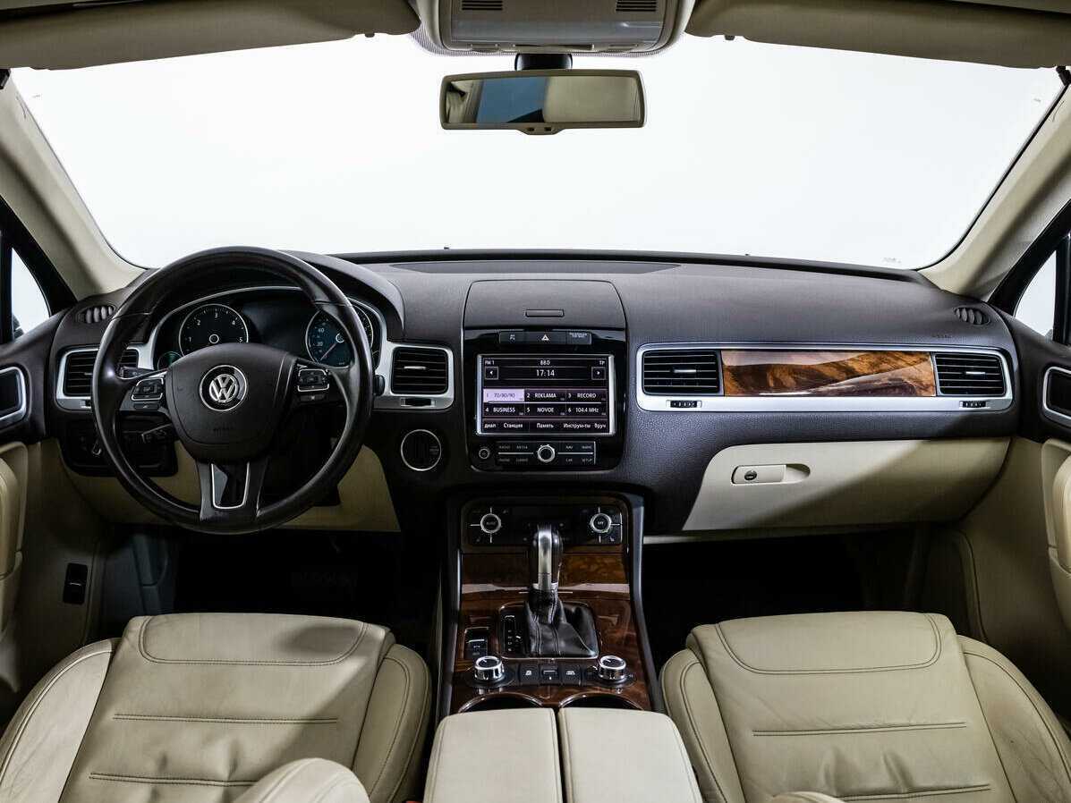 Volkswagen Touareg, 2011 Фото №13