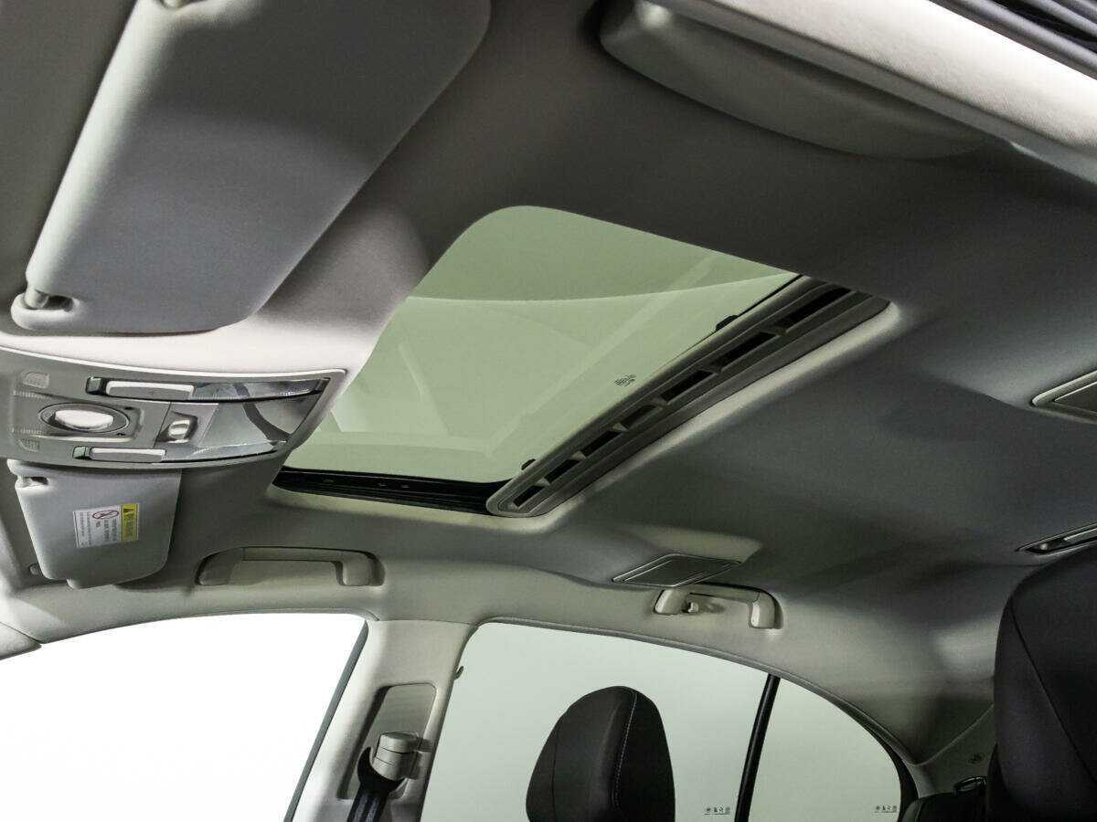 Hongqi H7, 2022 Фото №18