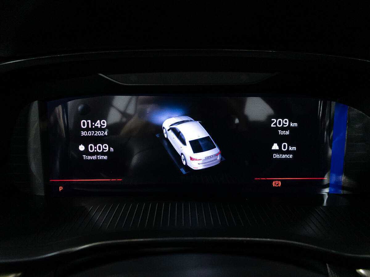 Skoda Octavia, 2023 Фото №12