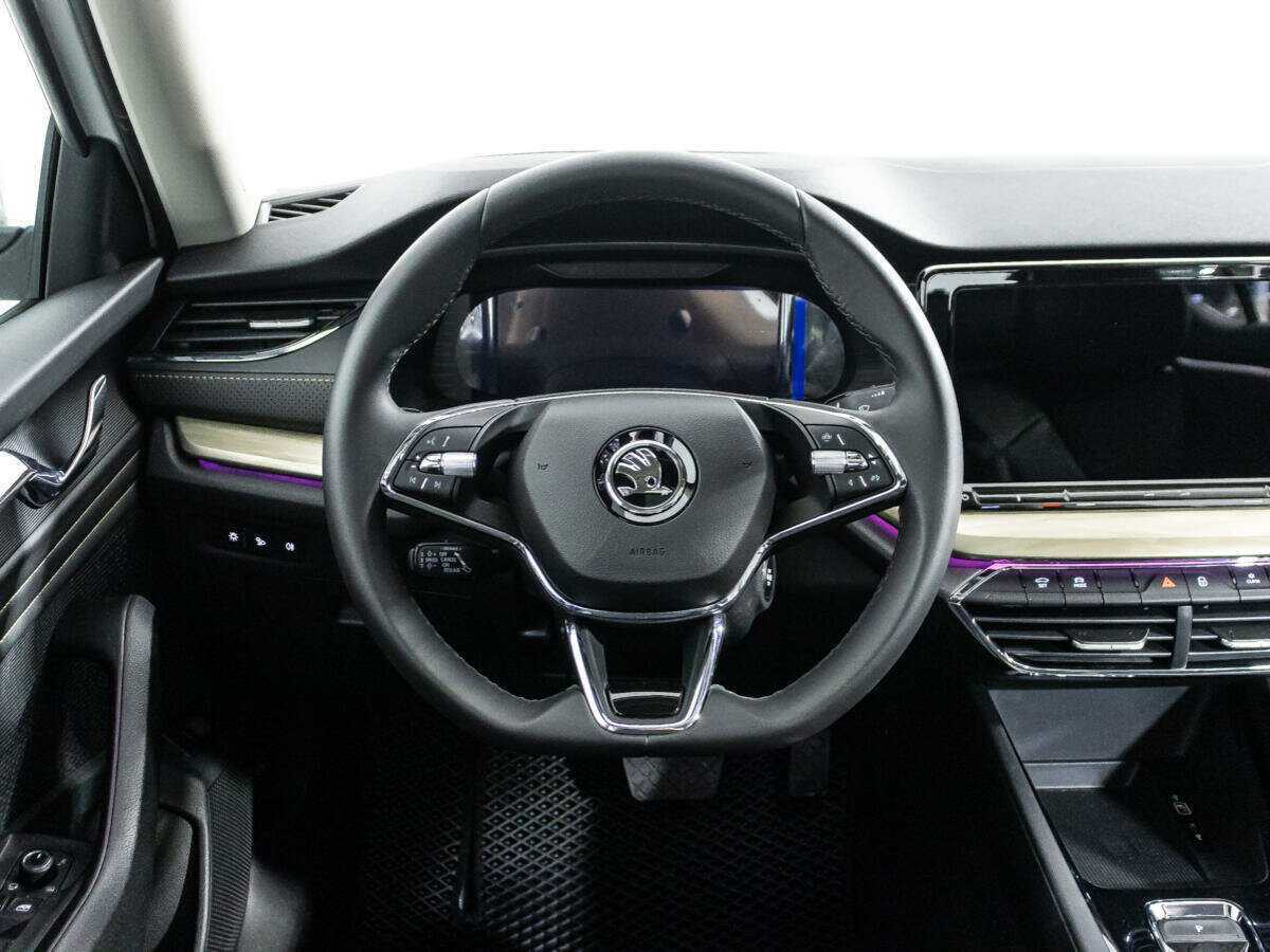 Skoda Octavia, 2023 Фото №22