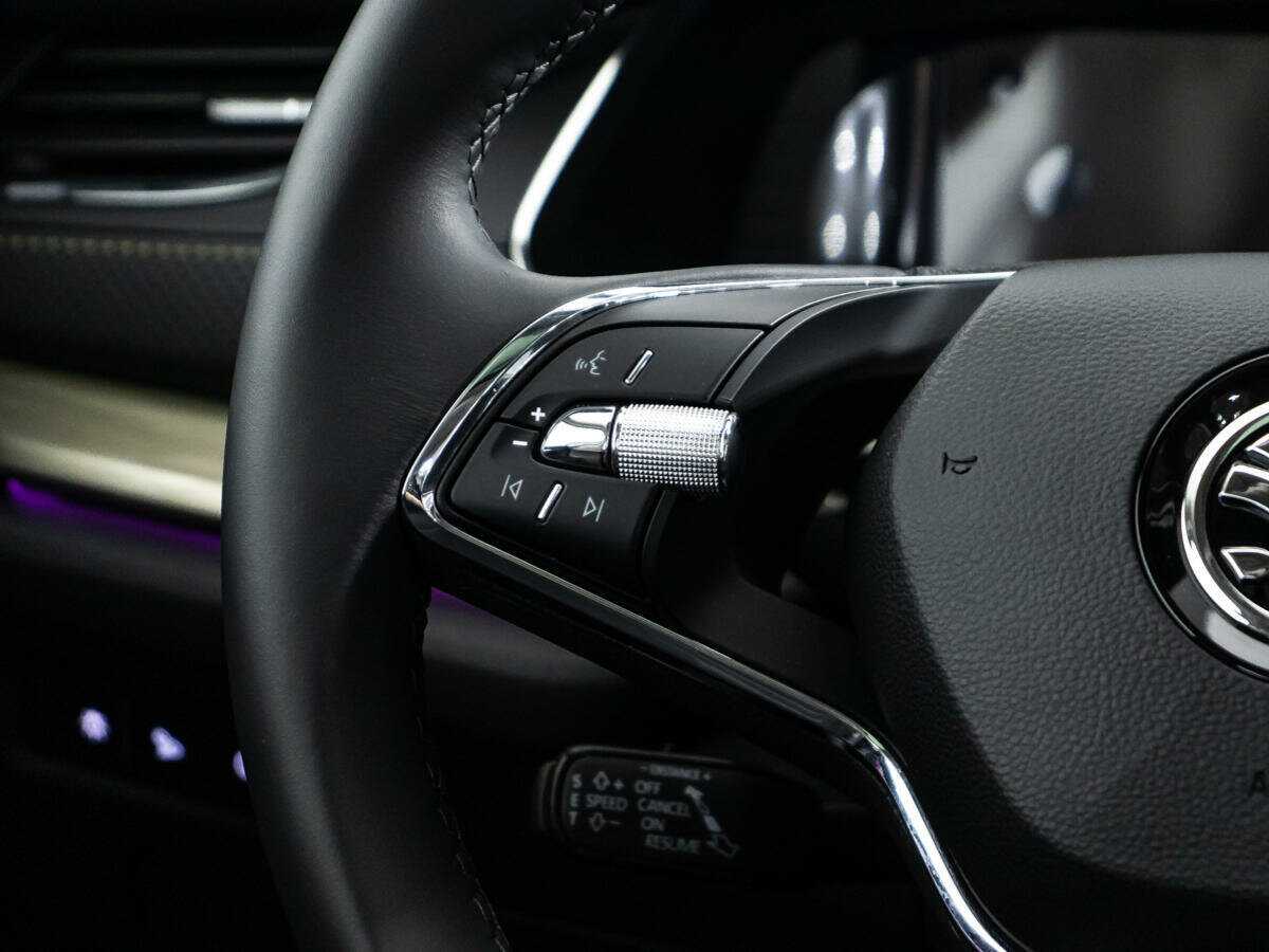 Skoda Octavia, 2023 Фото №23