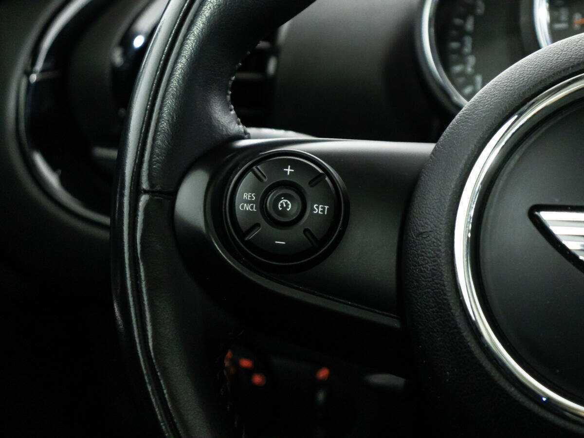 Mini Clubman Cooper, 2017 Фото №21