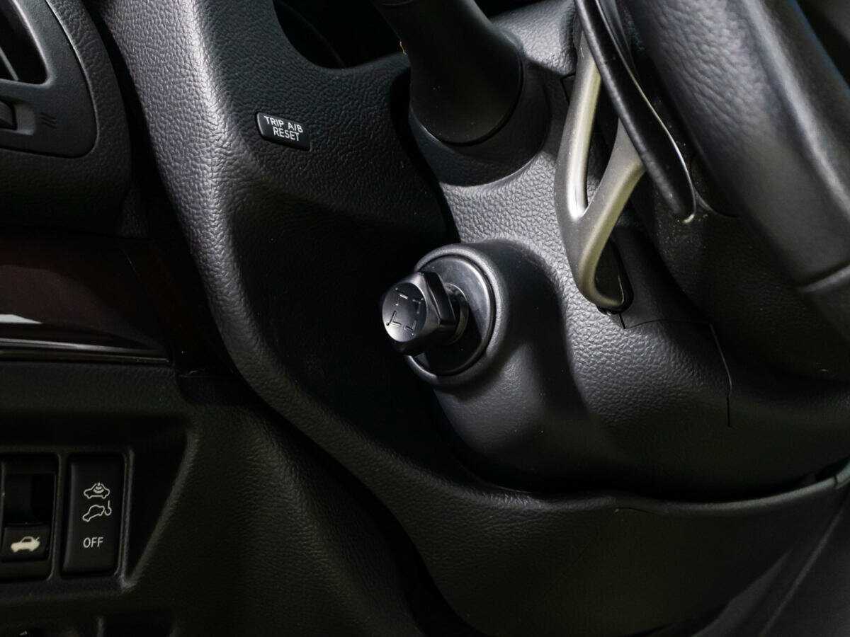 Infiniti G37, 2012 Фото №22