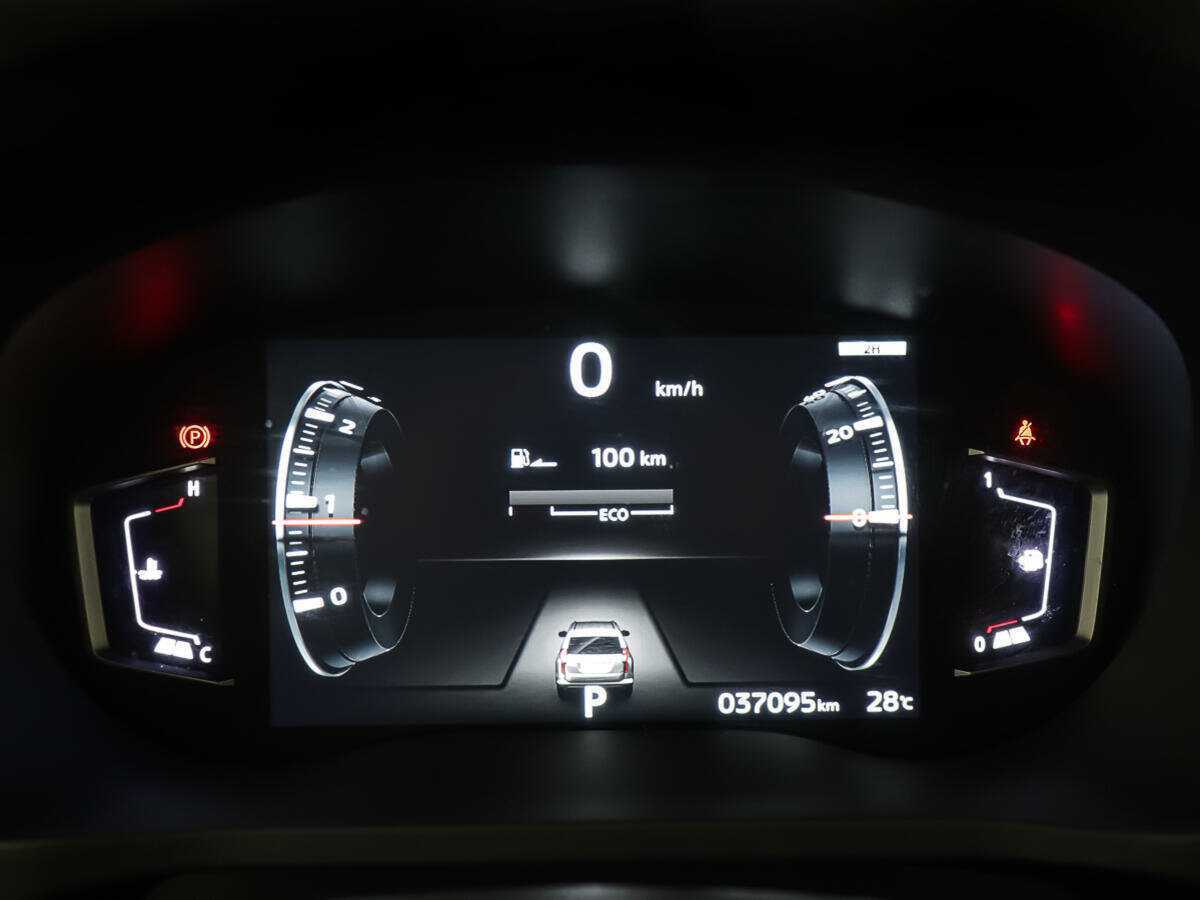 Mitsubishi Pajero Sport, 2020 Фото №15