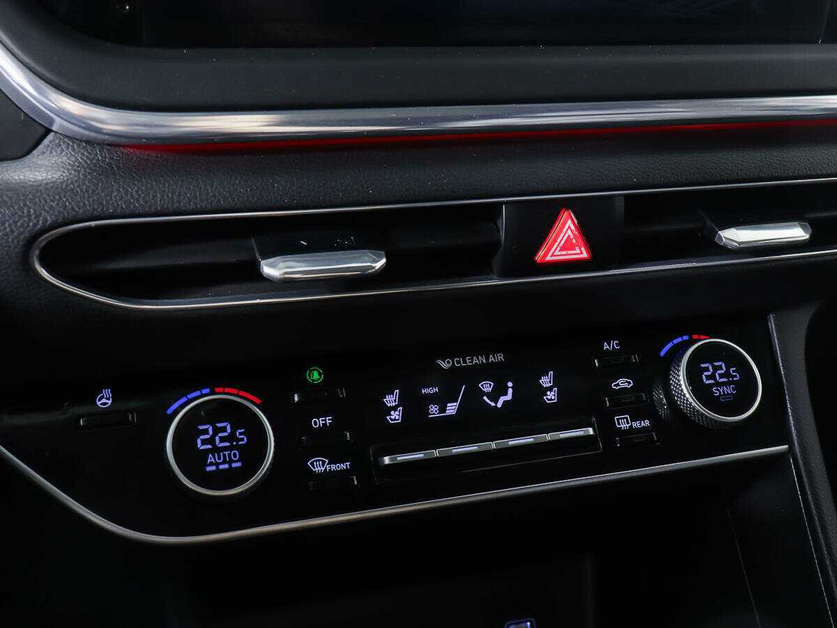 Hyundai Sonata, 2019 Фото №19