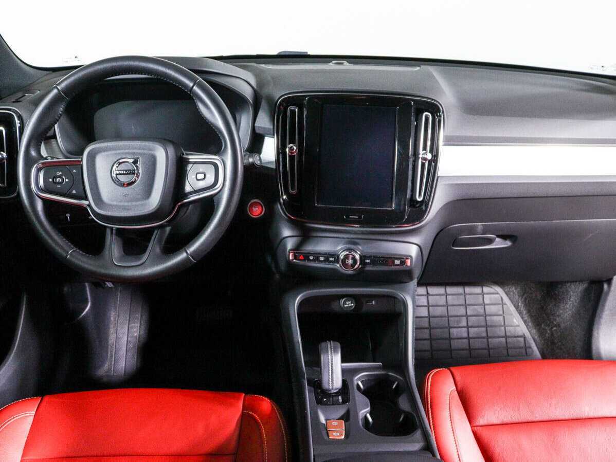 Volvo XC40, 2021 Фото №10