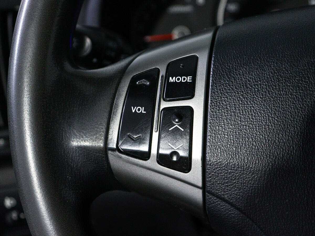 Hyundai Elantra, 2010 Фото №14