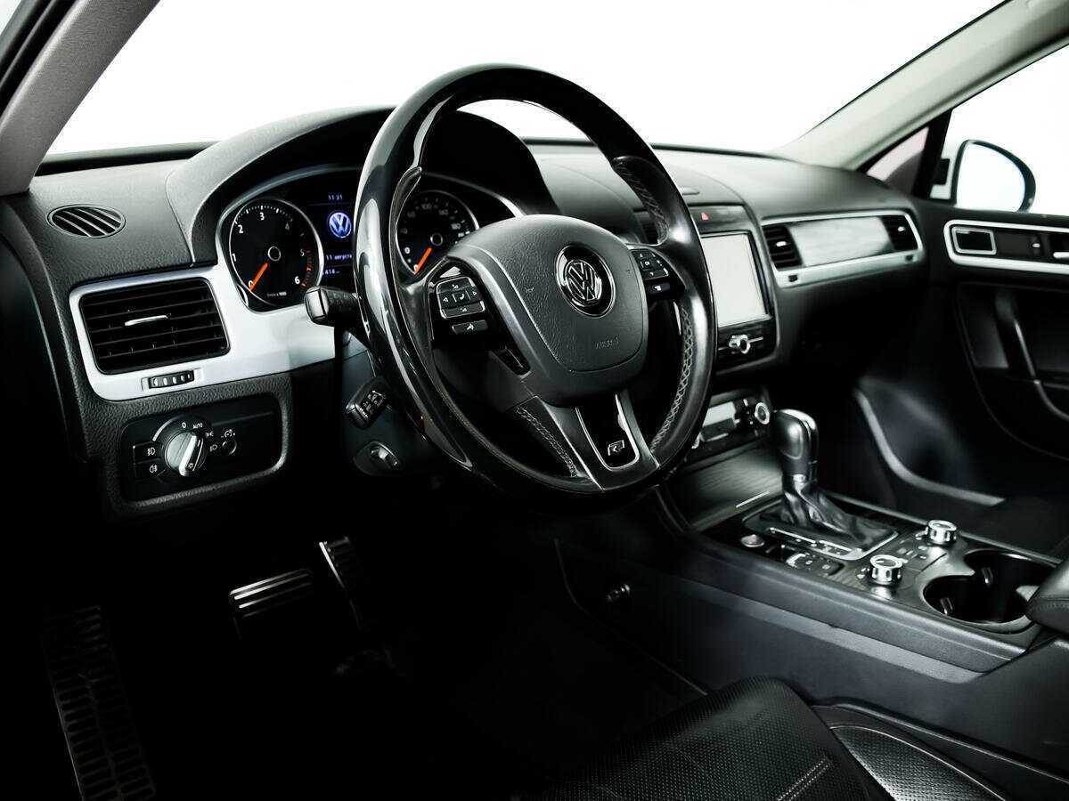 Volkswagen Touareg, 2012 Фото №13