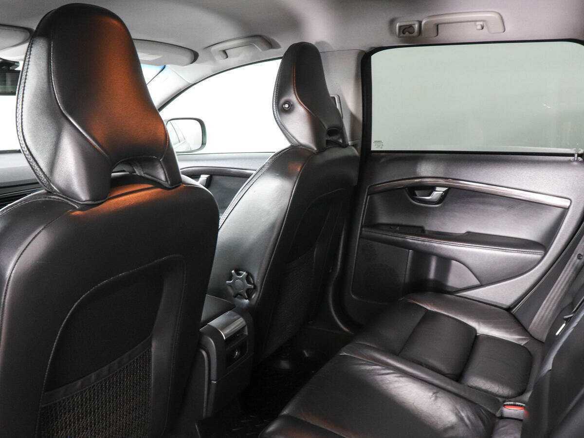 Volvo XC70, 2011 Фото №12