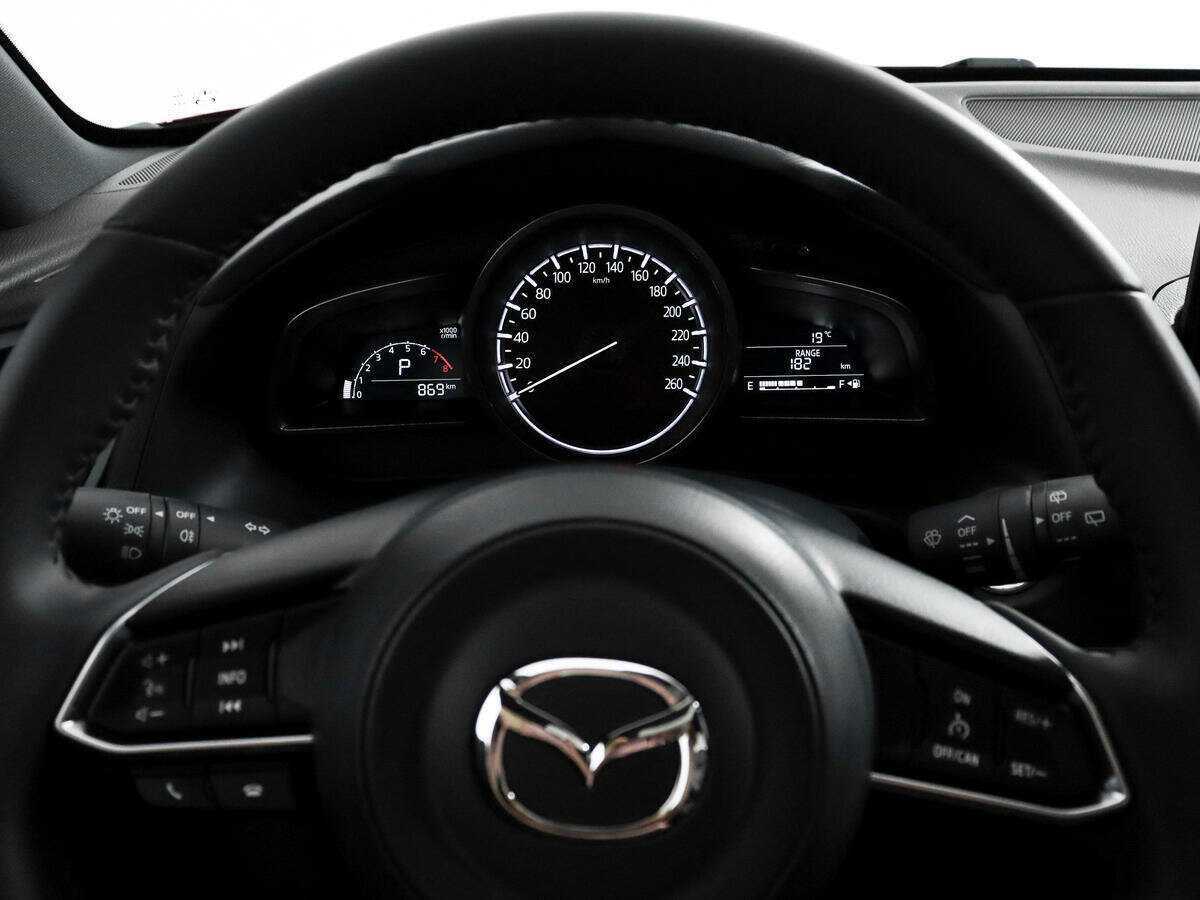 Mazda CX-4, 2023 Фото №18