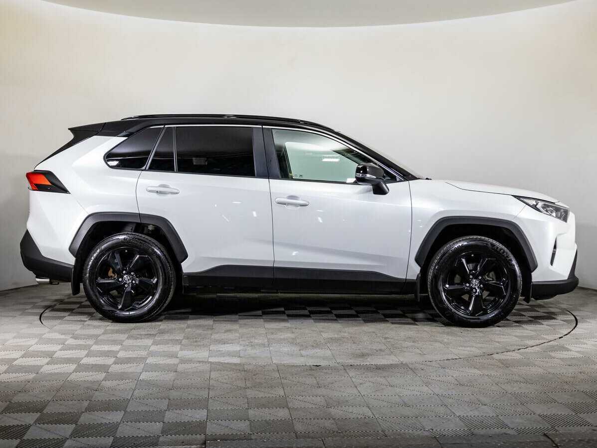 Toyota RAV4, 2021 - 76 769 км. | Фото №4