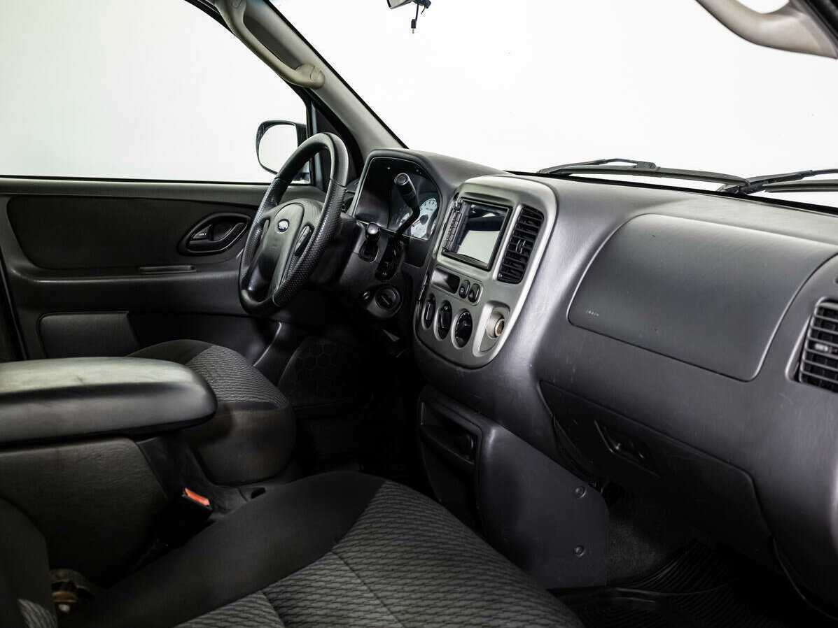Ford Escape, 2002 Фото №9