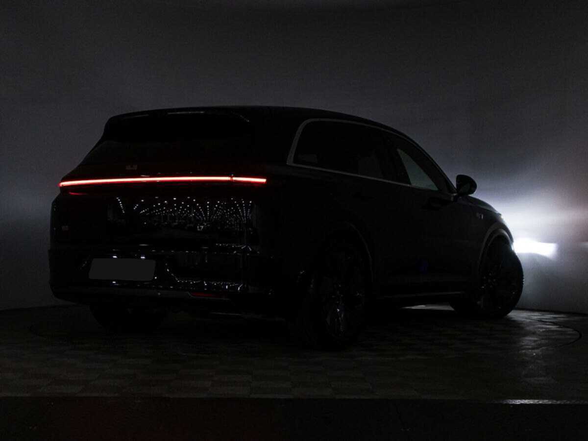 LiXiang L7 52.3 kWh, 2024 Фото №32