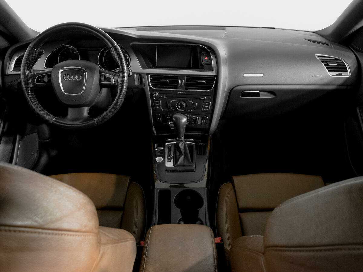 Audi A5, 2011 Фото №12