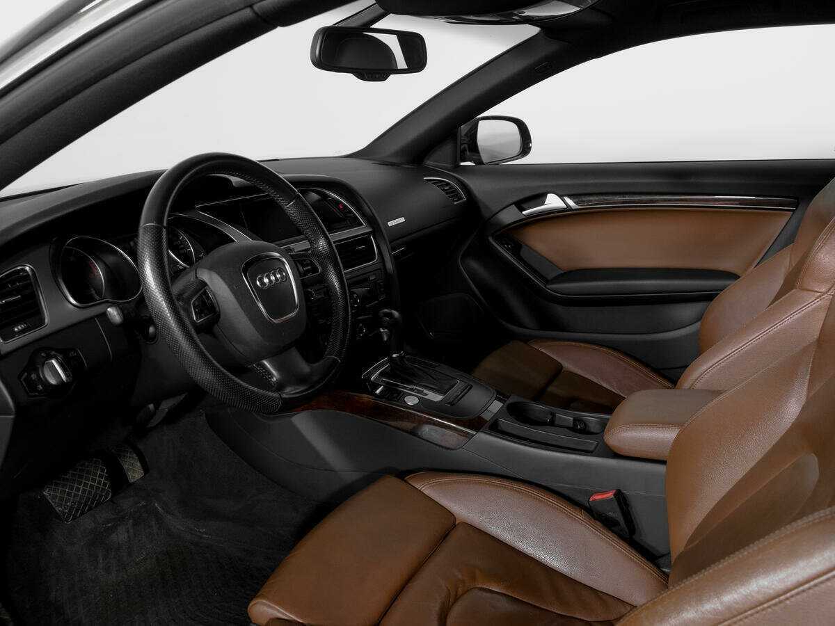 Audi A5, 2011 Фото №16