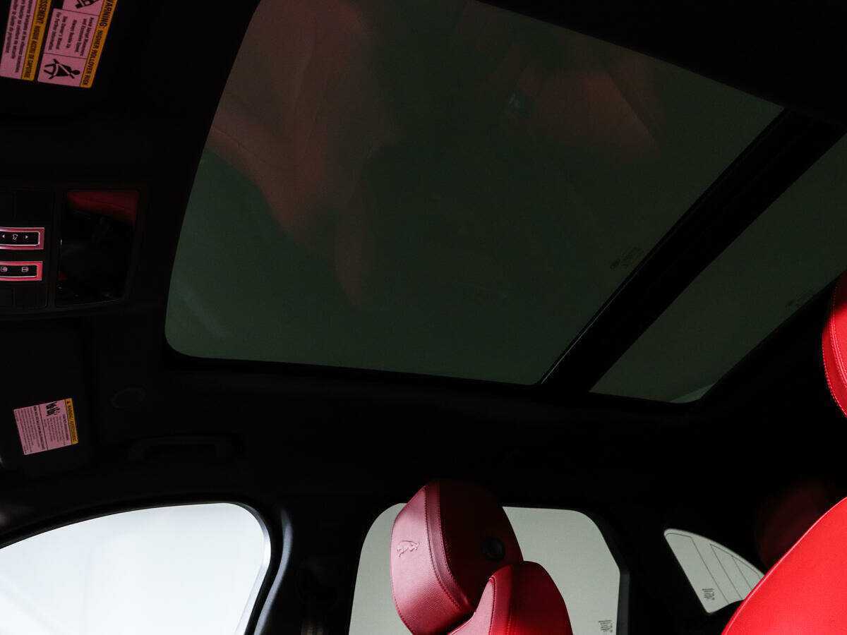 Jaguar F-Pace, 2021 Фото №24